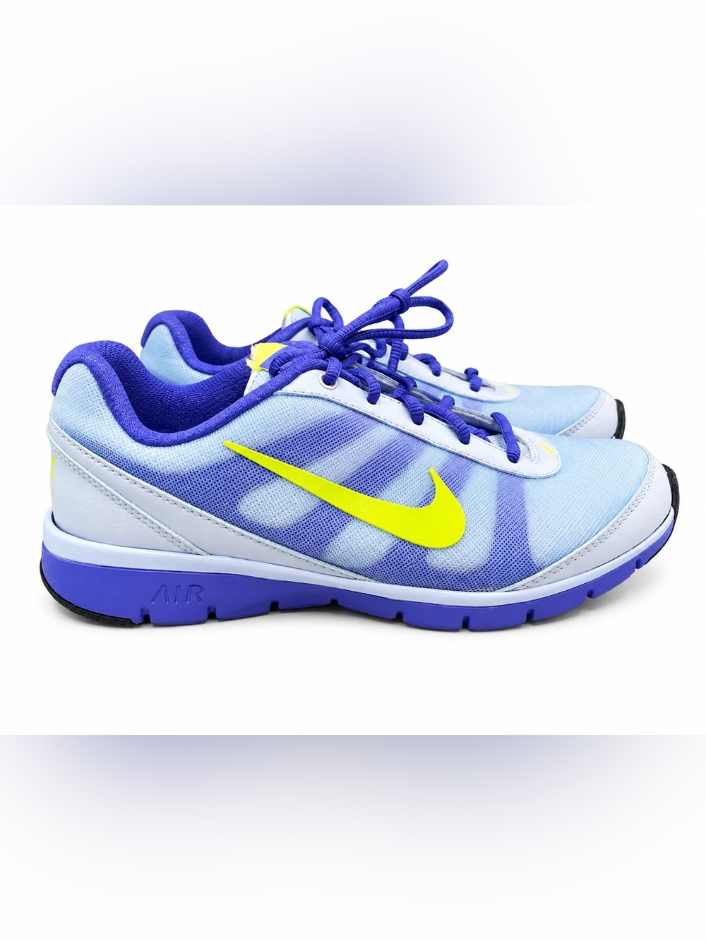 Nike Air Total Core TR Training Shoes Women’s Size 7 Blue Purple Volt 488111-435